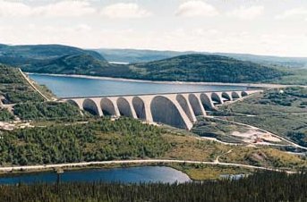  Barrage Daniel Johnson, vue aérienne - Photo Hydro-Québec