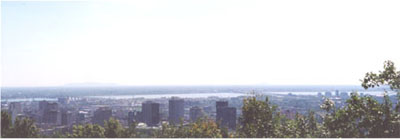 Sud de Montral avec vue sur le pont Victoria et le pont Champlain - Photo Hlne Ross